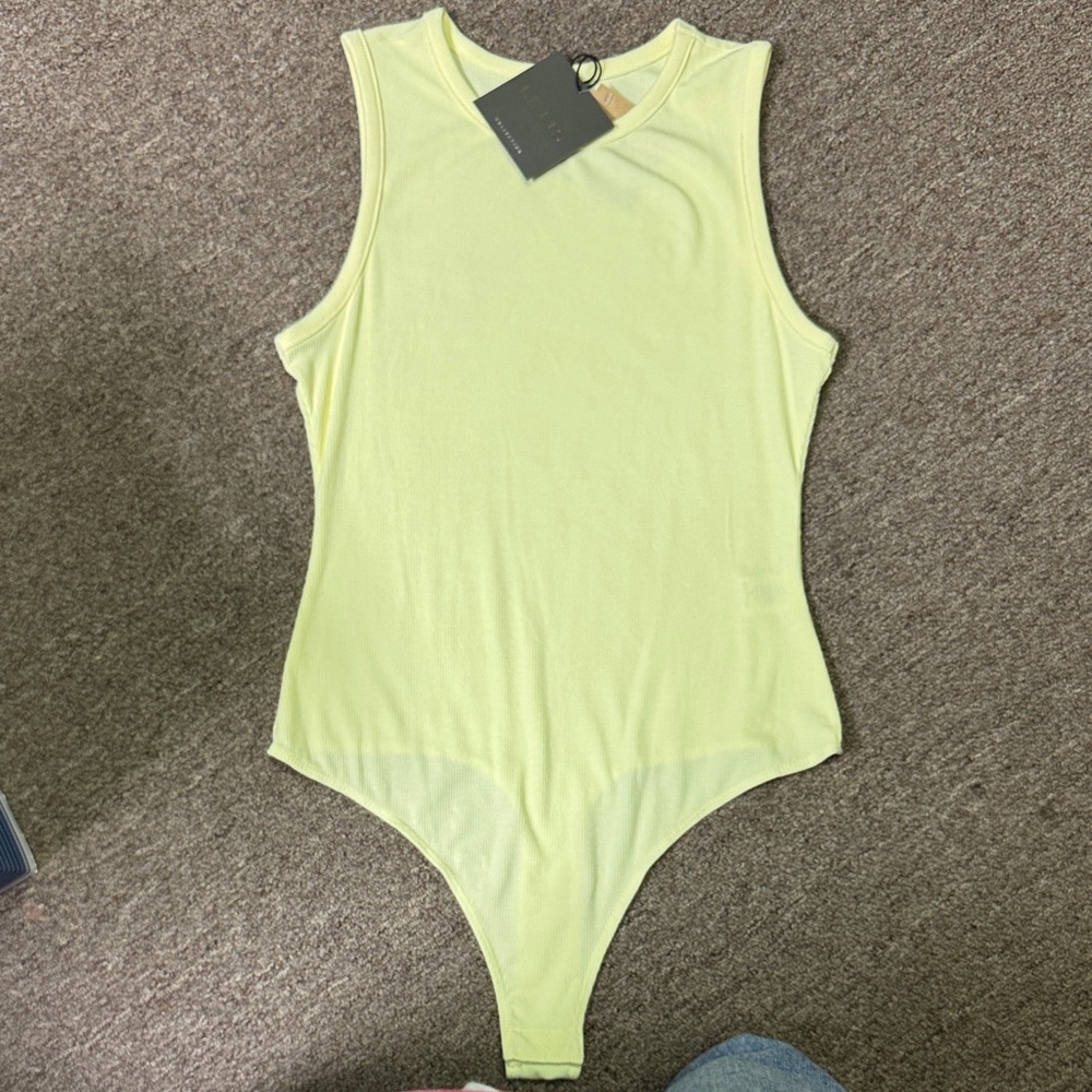 Le Lis Lemon Bodysuit